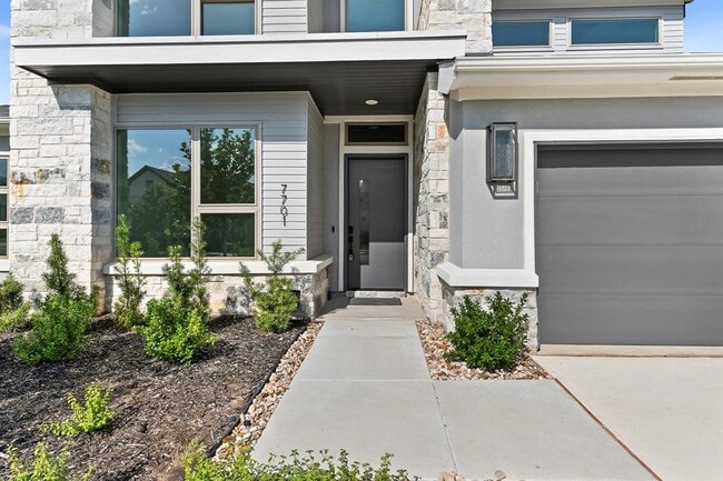 Foto del edificio - 7701 Boyd Hvn Dr