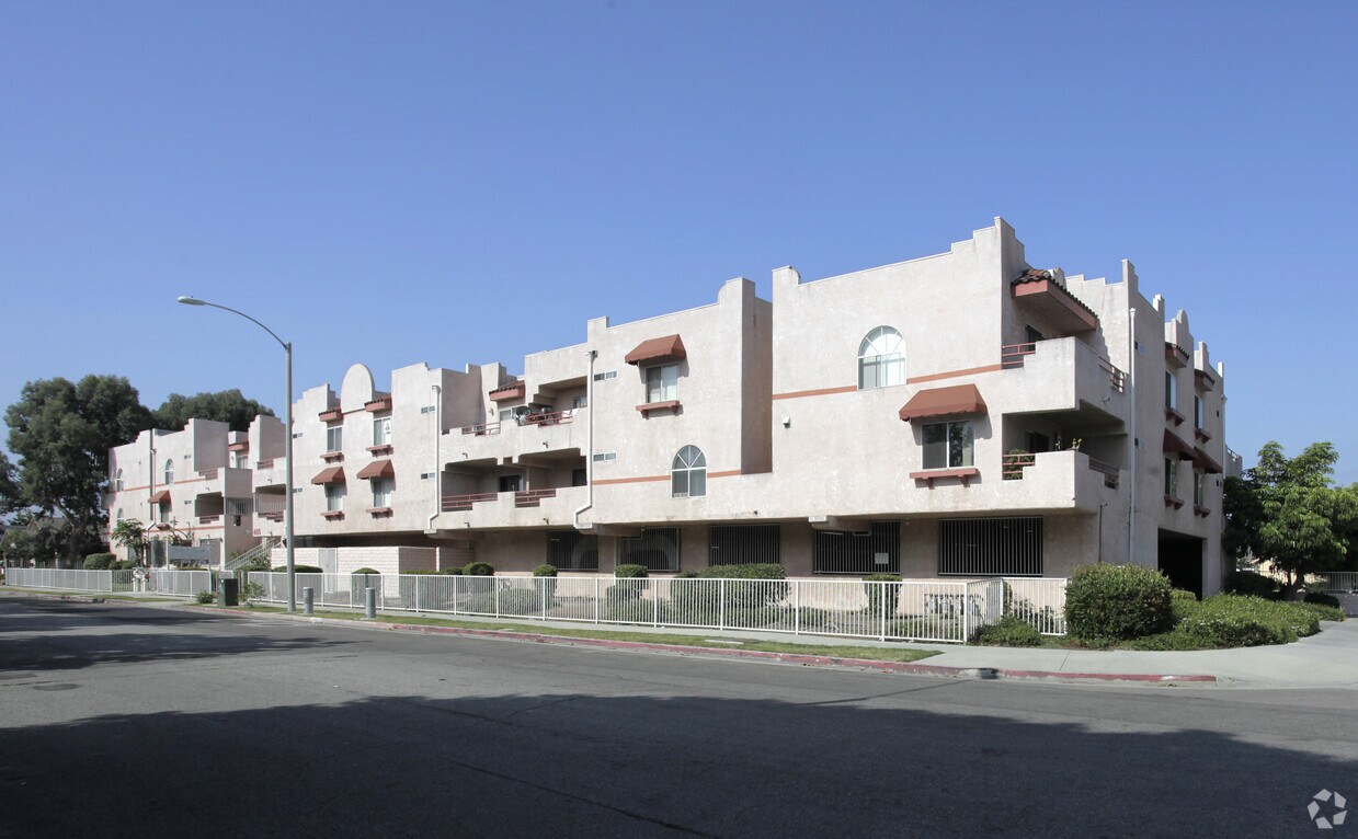 Foto principal - Helena Court Apartments