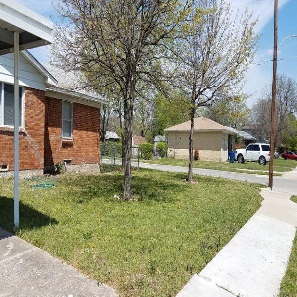 Building Photo - 1433 Crestridge Dr
