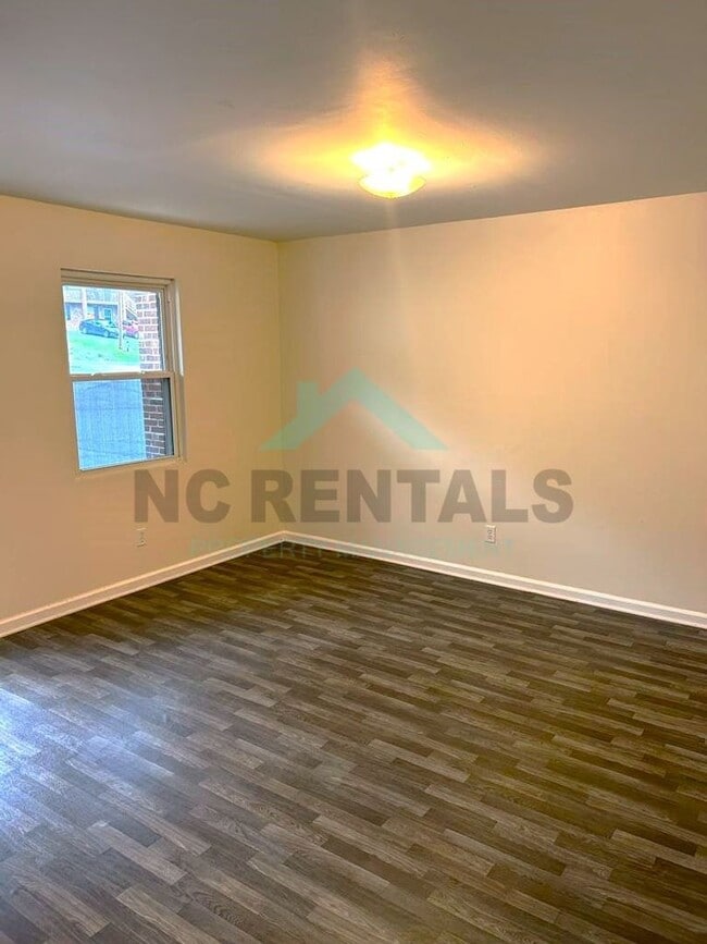 Foto del edificio - 2559 Green Oaks Ct SE