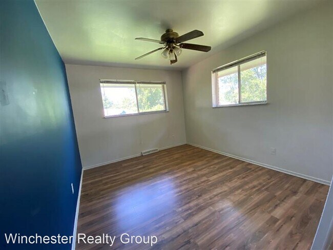 Building Photo - 2 br, 1 bath House - 3223 Buder Ct