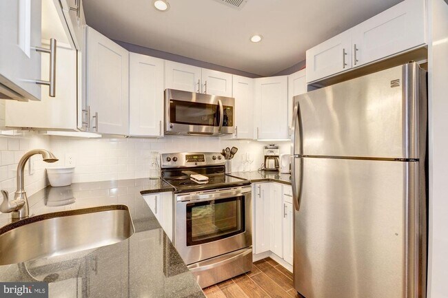 Foto del edificio - 1910 4th St NW