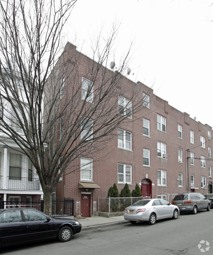 Foto del edificio - 4364 Richardson Ave