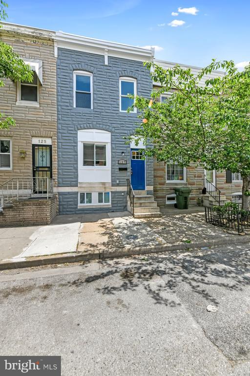Primary Photo - 127 S Eaton St