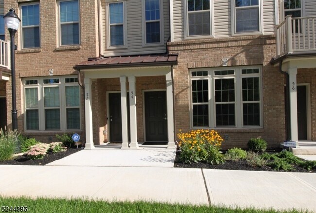 Building Photo - 54 Sternadori Rd