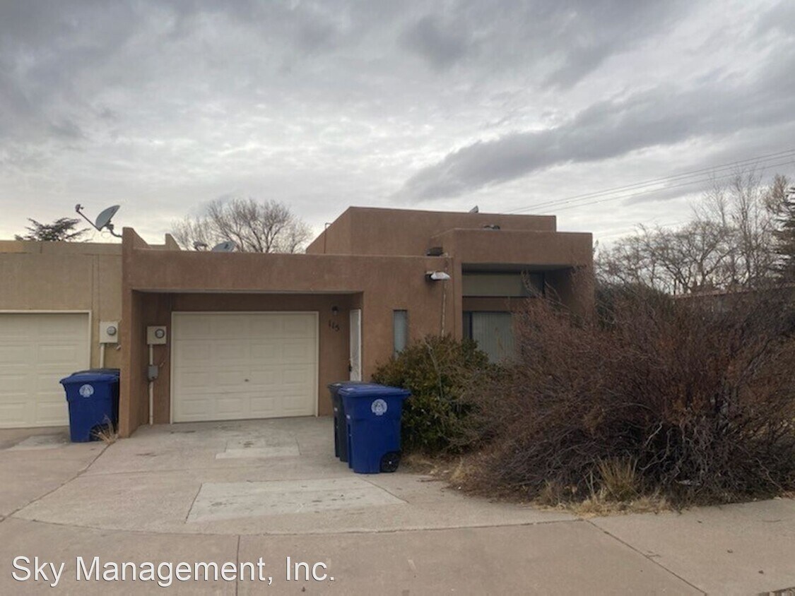 Foto principal - 2 br, 2 bath House - 115 Canyon View NE