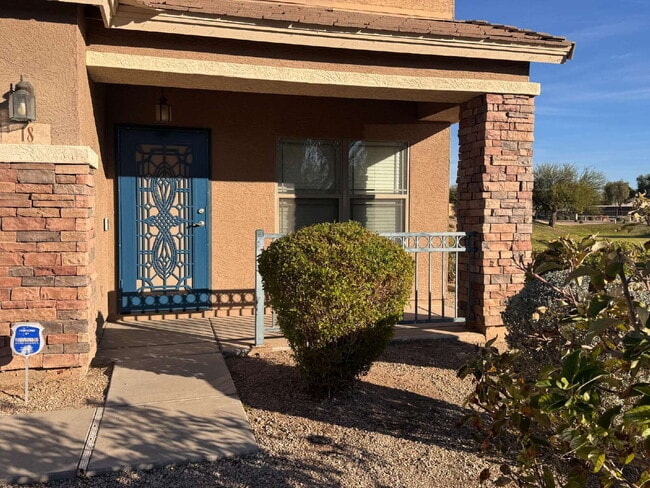 Foto del edificio - 18 W Desert Vista Trail