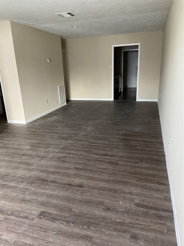 Foto del edificio - 12051 Troulon Dr