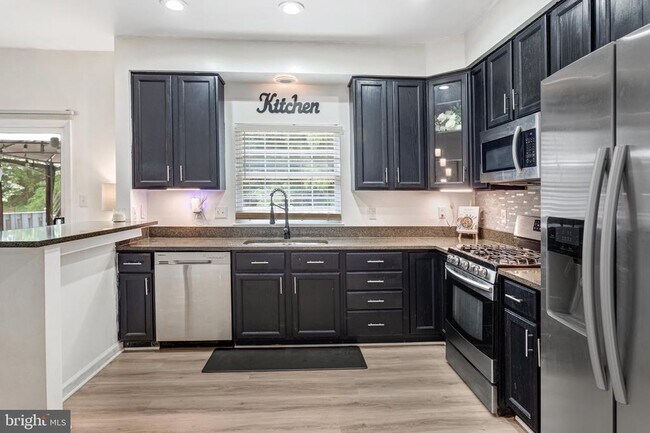 Foto del edificio - 2599 Grayton Ln