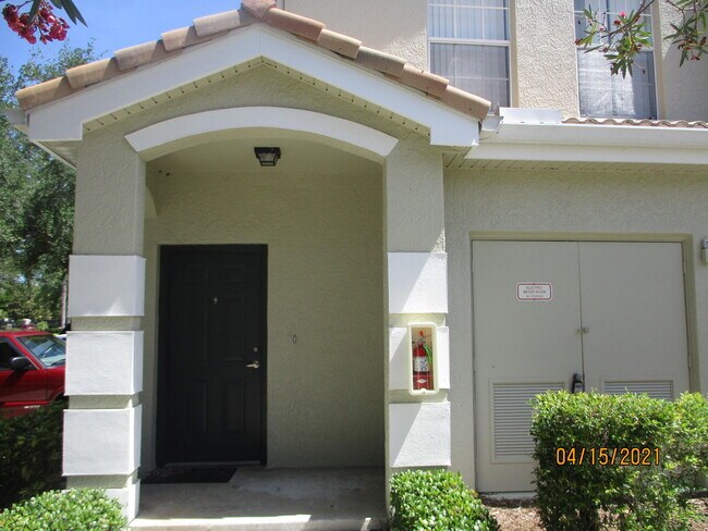 Foto del edificio - 122 SW Peacock Blvd