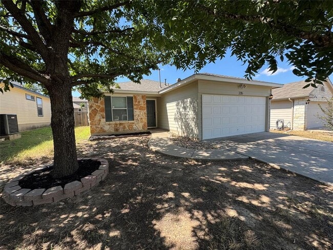 Building Photo - 235 Tolcarne Dr