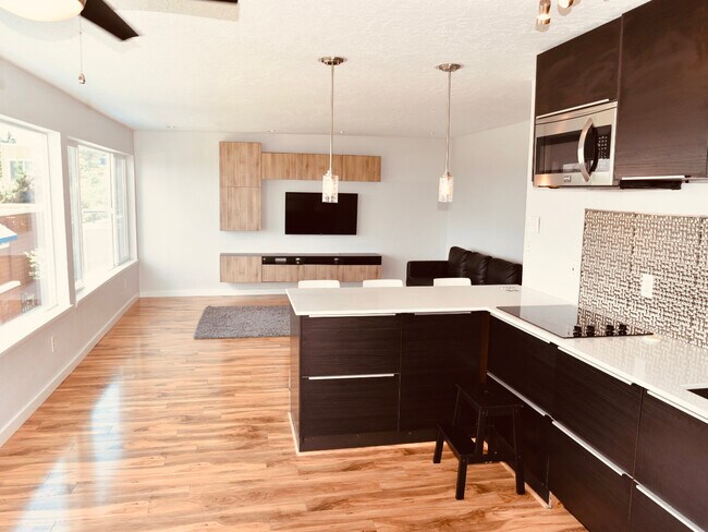 Kitchen/Open Living - 3515 SW Barbur Blvd Apartment