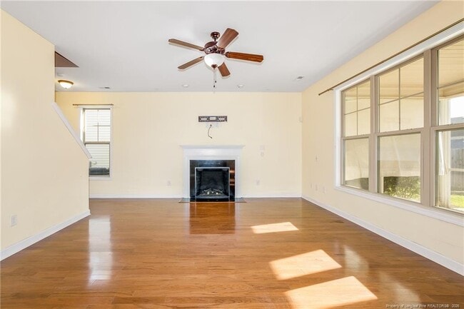 Foto del edificio - 2828 Deepwater Ct