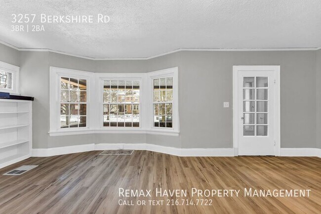 Foto del edificio - 3257 Berkshire Rd., Cleveland Hts -  3 bed...
