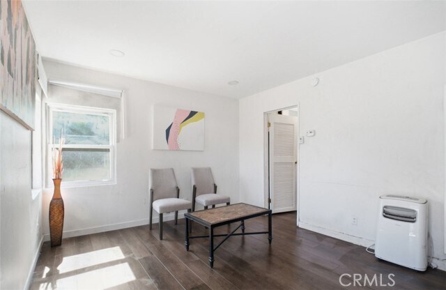 Foto del edificio - 21719 Neptune Ave