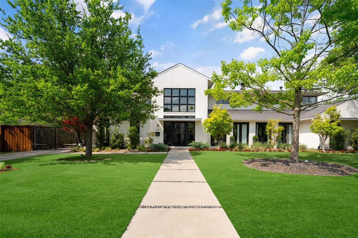 Primary Photo - 5811 Meletio Ln