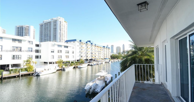Foto del edificio - 3681 NE 170th St