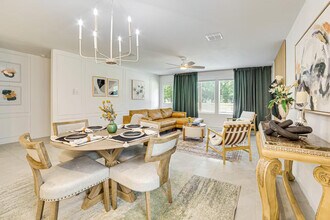 Building Photo - 1759 Round House Ln