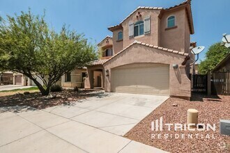 Building Photo - 9210 W Milkweed Loop