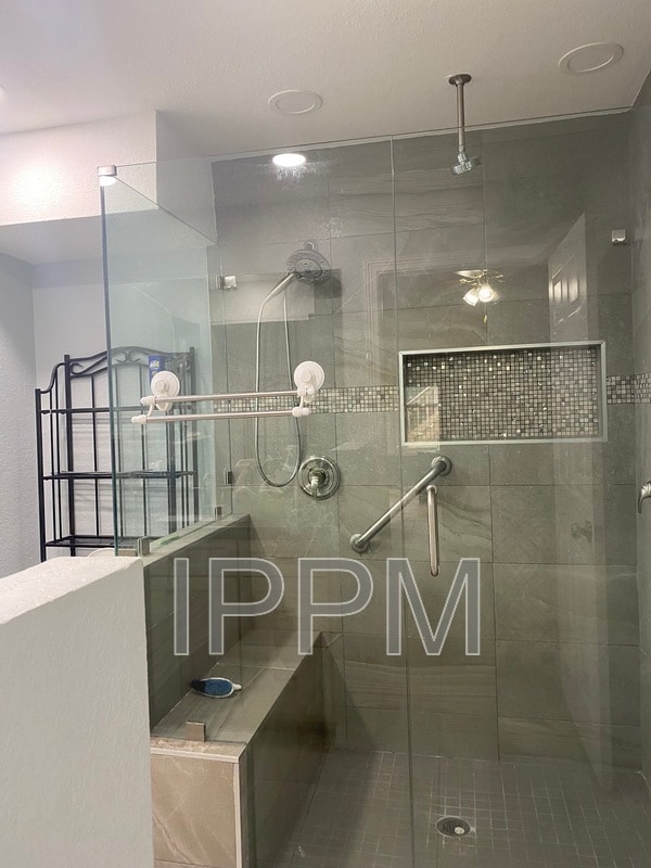 Building Photo - 609 Inverary Dr