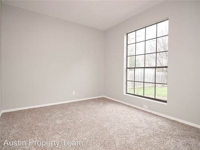 Building Photo - 414-416 Cypress Ln