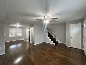 Building Photo - 9799 Matzon Rd