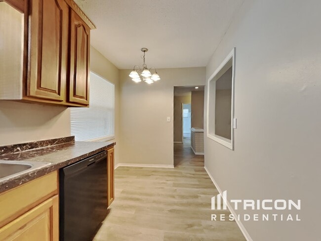 Building Photo - 2022 68th Avenue St Petersburg FL