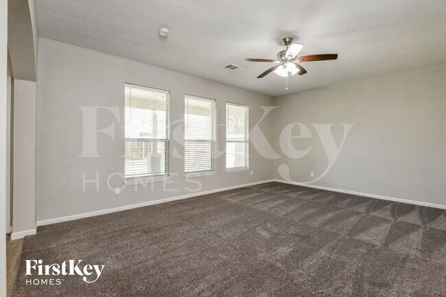 Building Photo - 8207 Sugar Cane Dr