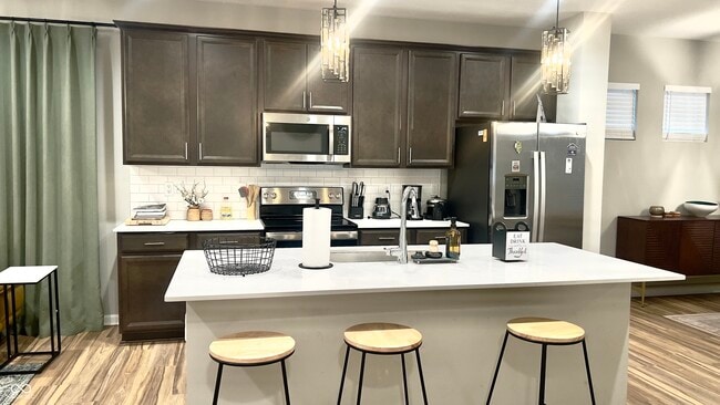 Foto del edificio - 331 Central State Blvd