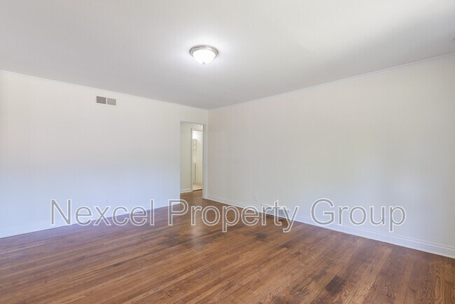 Building Photo - 6700 Blocker St