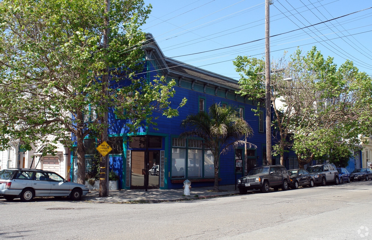 Primary Photo - 801 22nd St