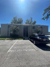Building Photo - 134 Springwood Cir
