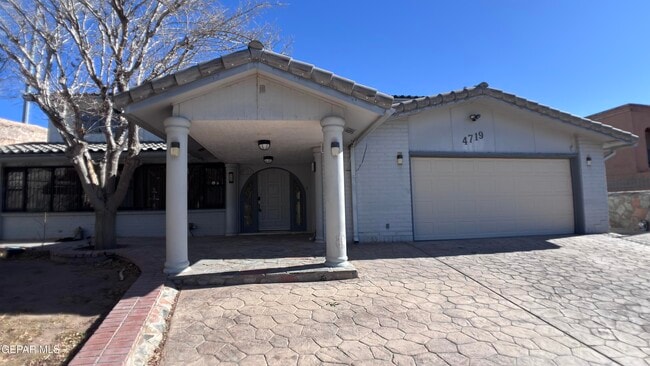 Building Photo - 4719 Frankfort Ave