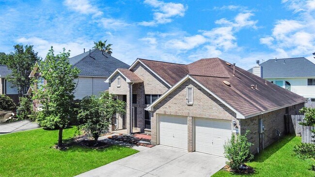 Building Photo - 20903 Deauville Dr