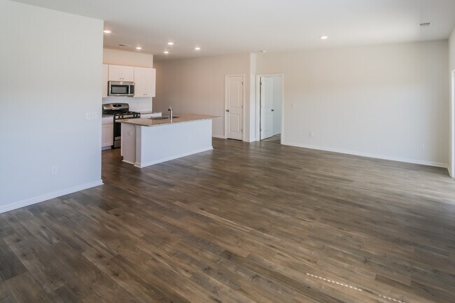 Foto del edificio - 708 Watercliff Dr