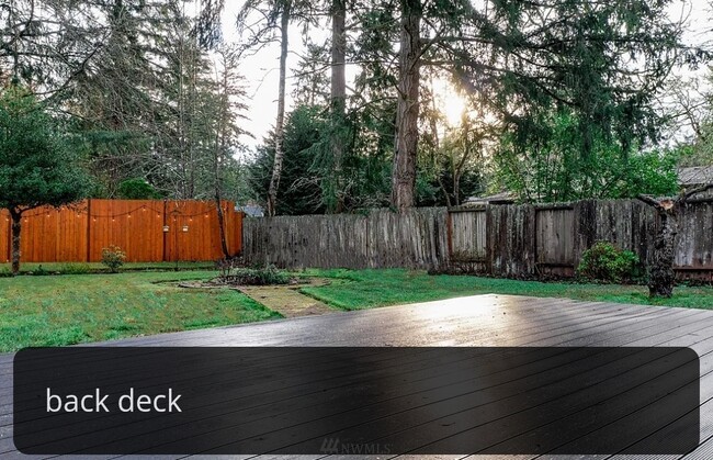 Building Photo - 9819 Willowood Pl SW