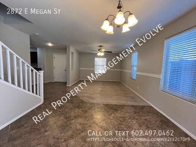 Building Photo - Fantastic Gilbert Home