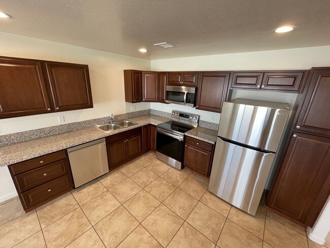 Foto del edificio - 7500 E Horseshoe Ln
