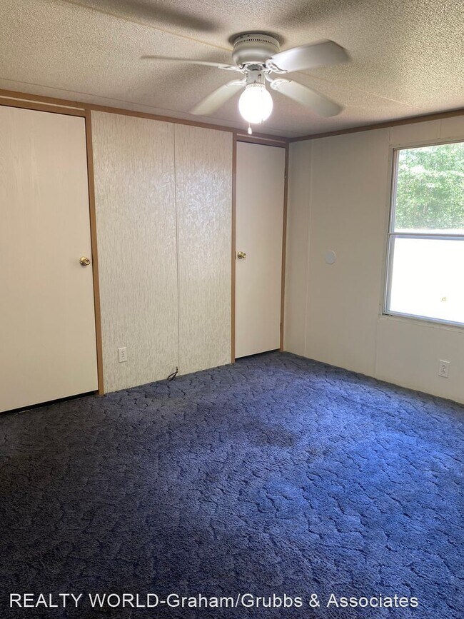 Building Photo - 2 br, 2 bath House - 21341 Crawford Lake Road