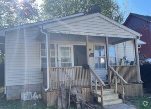 Building Photo - 510 Pemberton St