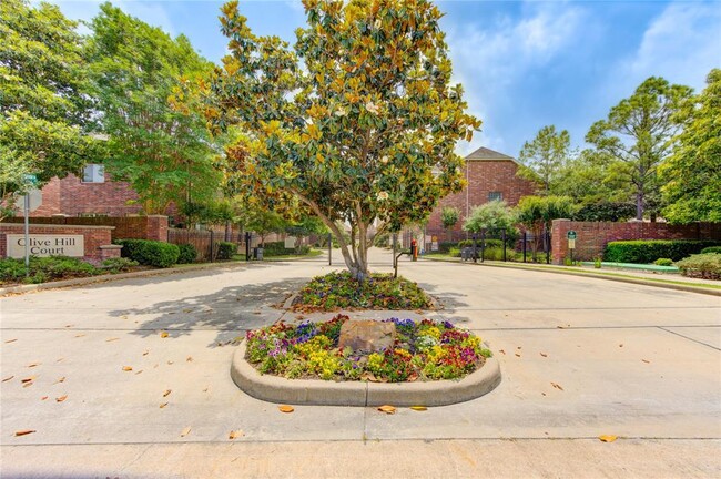 Foto del edificio - 13310 Olive Trail