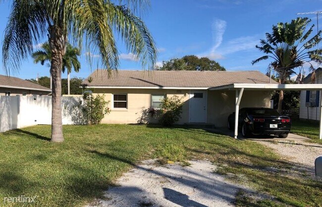Building Photo - 3 br, 1 bath House - 620 Palm Avenue