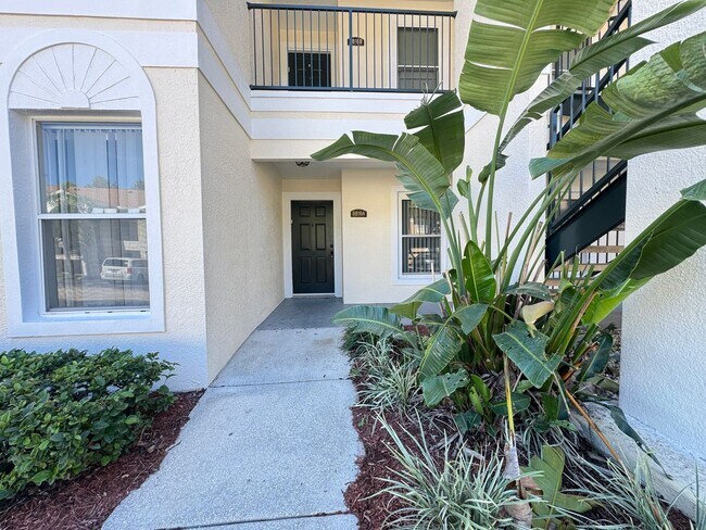 Building Photo - Beautiful 3 Bedroom, 2 Bathroom Condo in K...