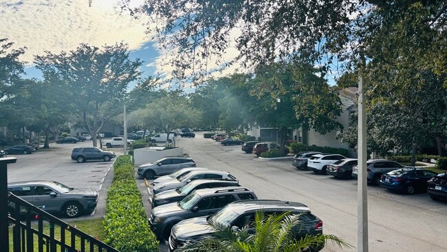 Foto del edificio - 1230 S Military Trail