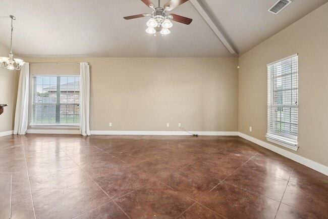 Foto del edificio - 317 Westgate Dr