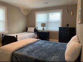 Building Photo - 200 Braswell St