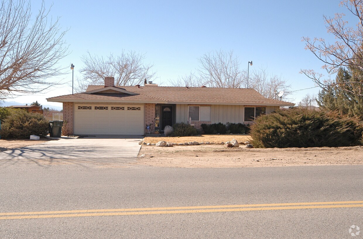 Primary Photo - 16030 Tao Rd