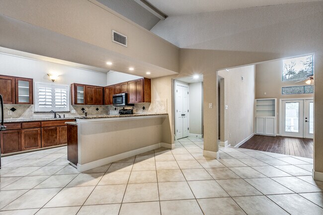 Building Photo - 3209 Thrush Bend St