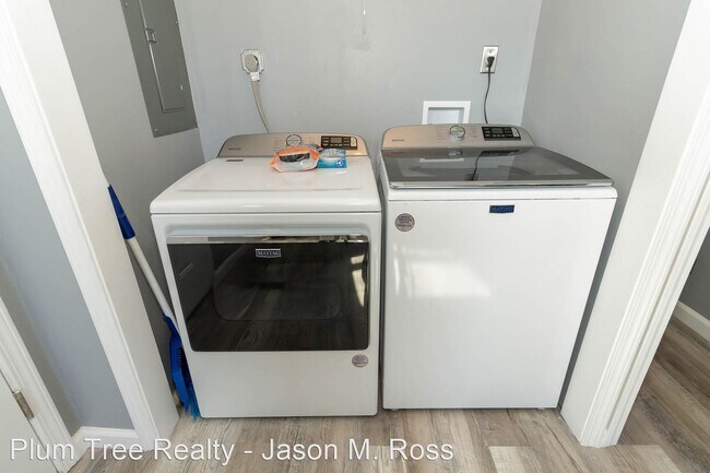 Foto del edificio - 3 br, 1 bath House - 2407 Oxford State Road
