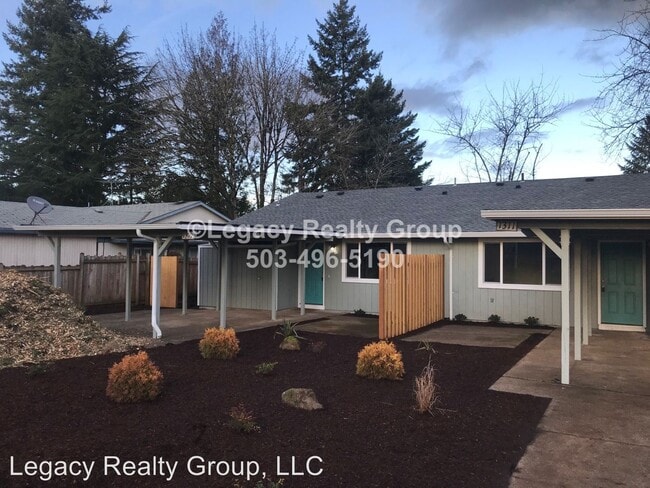 Building Photo - 1309-1311 Fox Ln